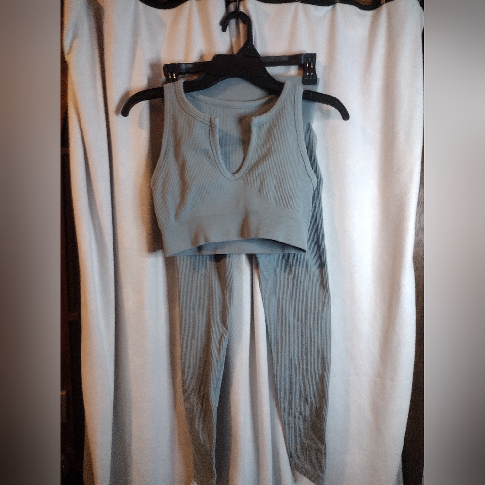 2 Piece Workout Set